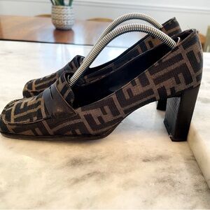 Stylish Brown Patterned Women's Heels